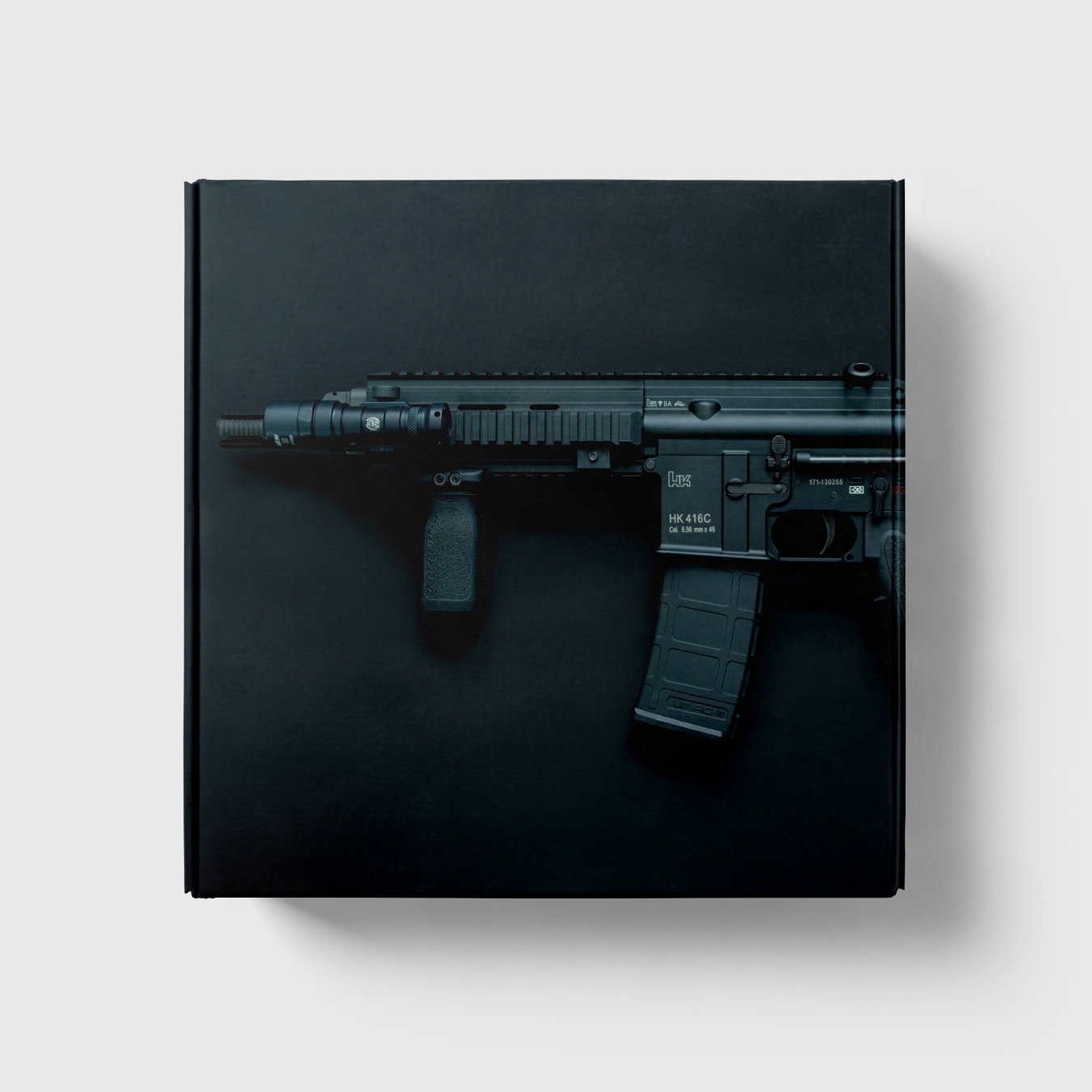 GUNS